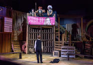 The gods talk to Shen Ta.