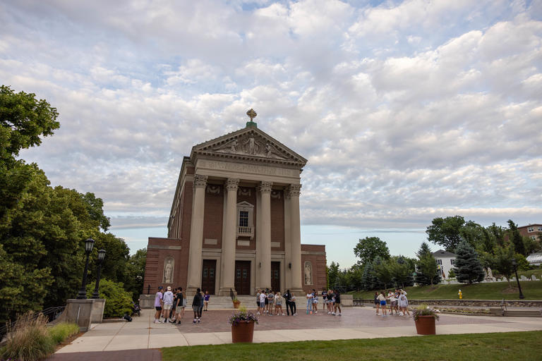 Image of Holy Cross campus building.