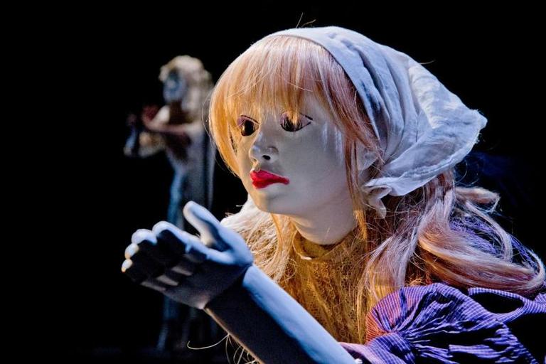 the little match girl