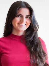 brown hair student smiling